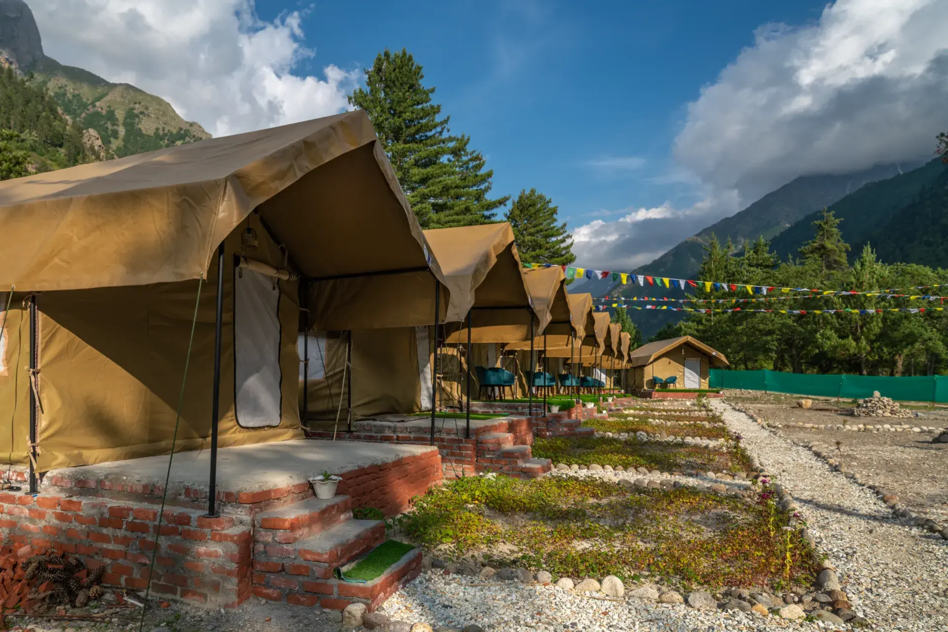 Escape Stayz Rakcham