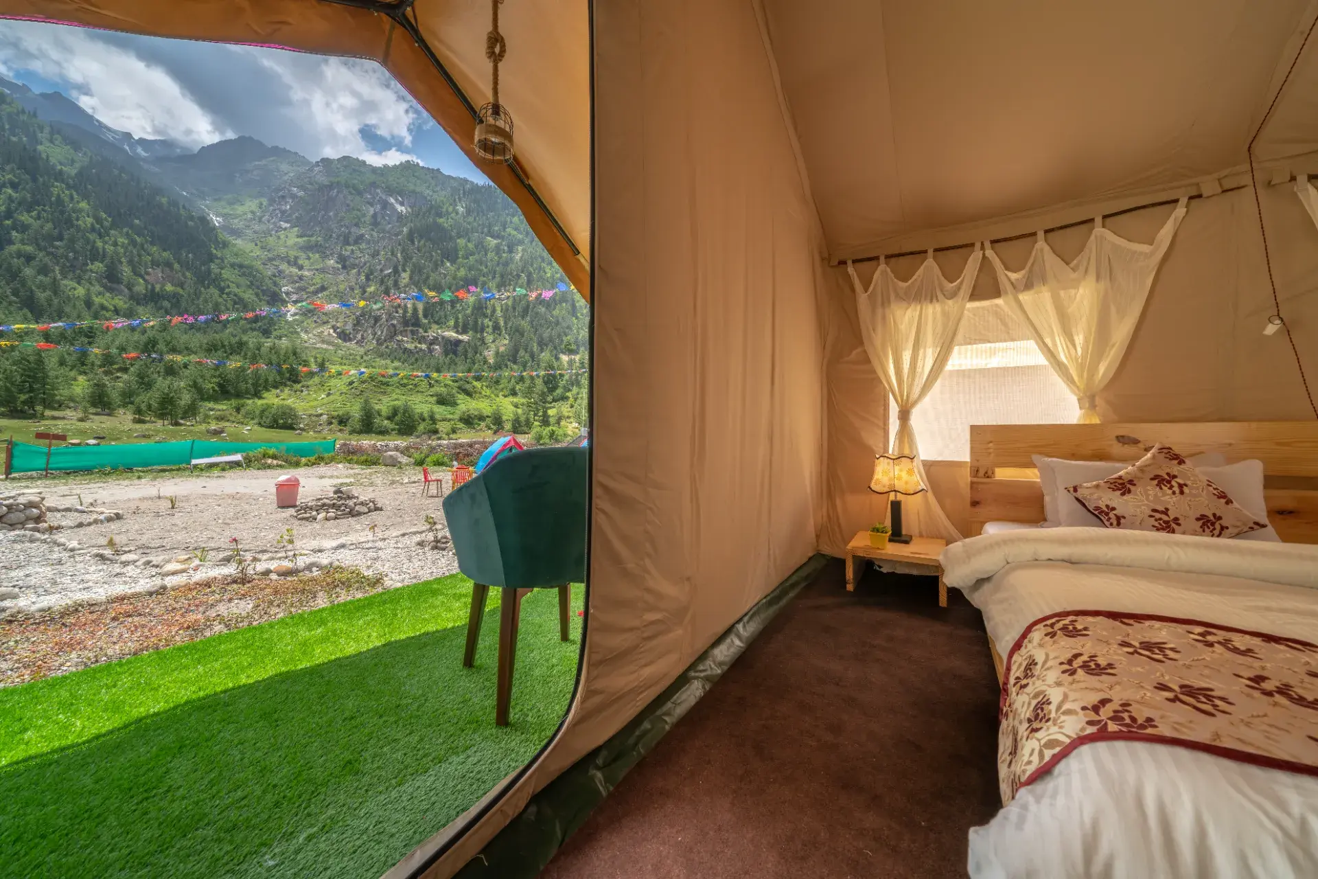Luxury Swiss Tenet - View 2