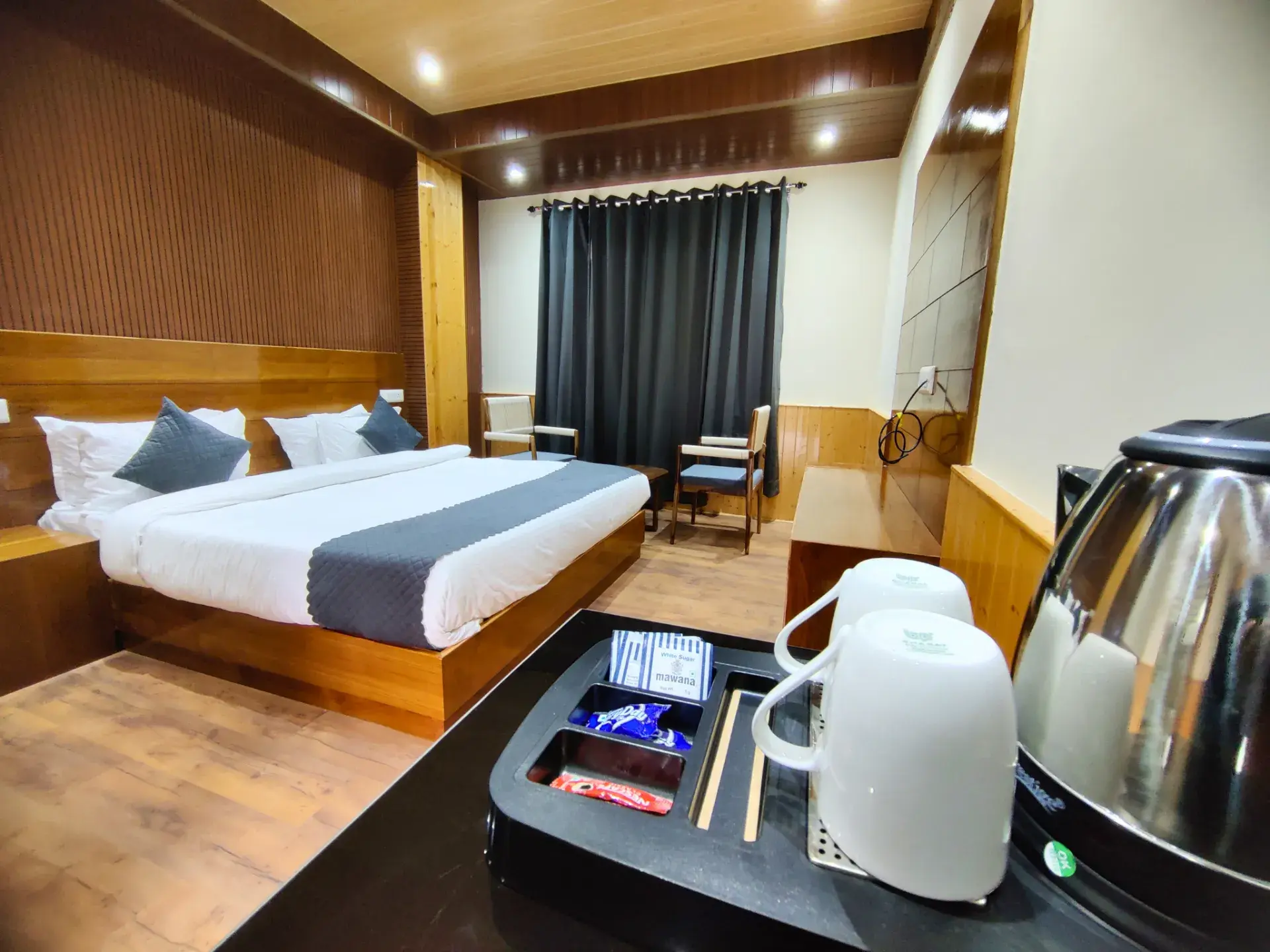 Premium Mountain View - Without Balcony - View 1